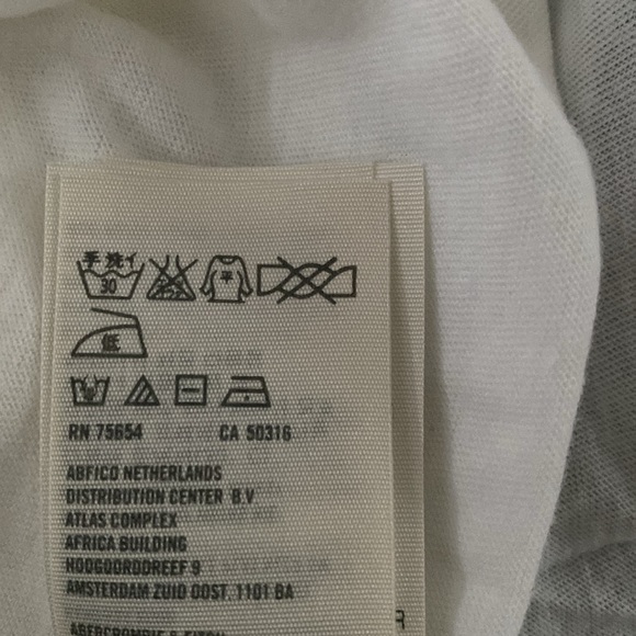 A&F lace detail cami size S - Picture 7 of 7